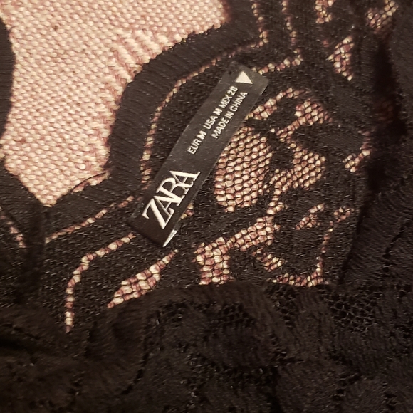 Lace sweater - Picture 2 of 2